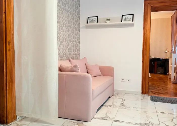 Charme Boutique Old Town *